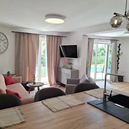 Luxury Kvarner Park With Garden And Large Rgb Private Pool